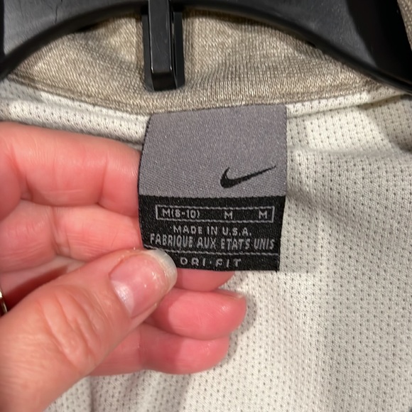 Nike Lightly used, long sleeve dri fit shirt - Picture 4 of 4